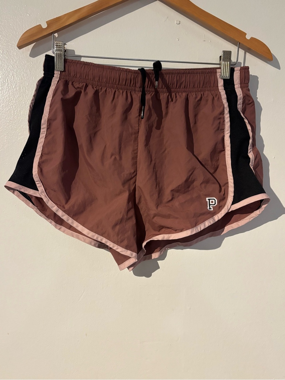 PINK Victoria’s Secret Ultimate Running Shorts Women’Medium Mauve Active
(1196)